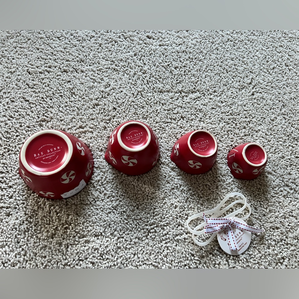 Red Peppermint Measuring Cups - Picture 9 of 9